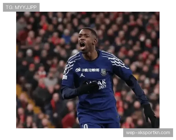 奥斯曼·登贝莱：现代双足边锋的战术模板解析