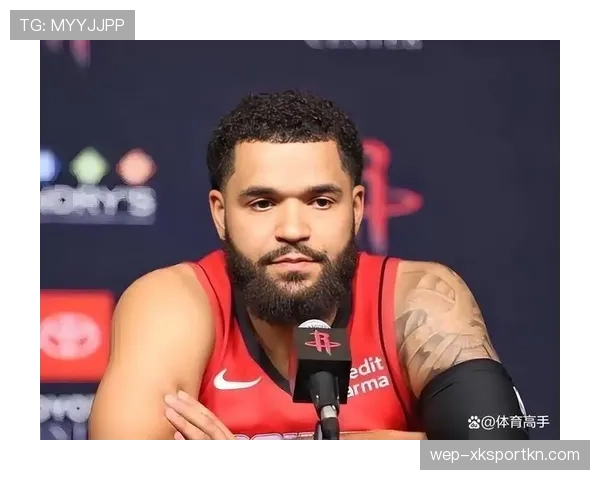 弗雷德范弗利特突破拉开防线助猛龙提升关键时刻得分效率