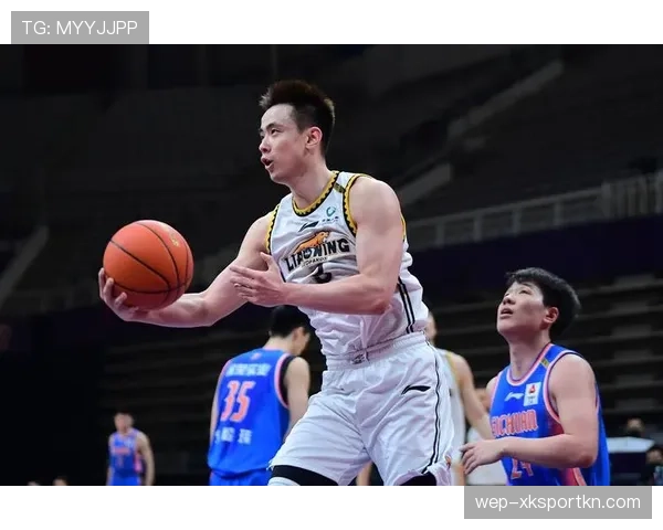赵继伟赛场上像冰山,生活里竟然是个逗比传说? 赵继伟赛场上像冰山,生活里竟然是个逗比传说?